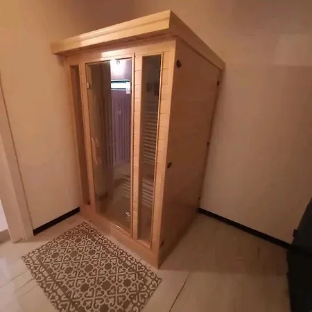 Notte Rosa & Relax Pensión *